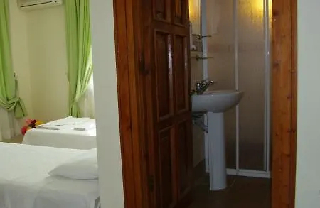 Besik Hotel 3*
