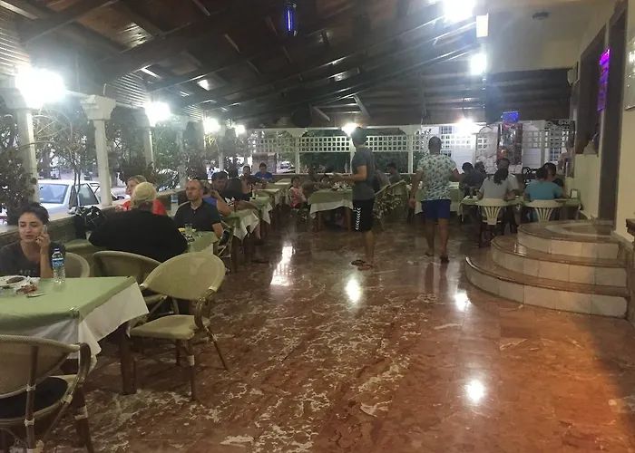 Ξενοδοχείο Besik 3*