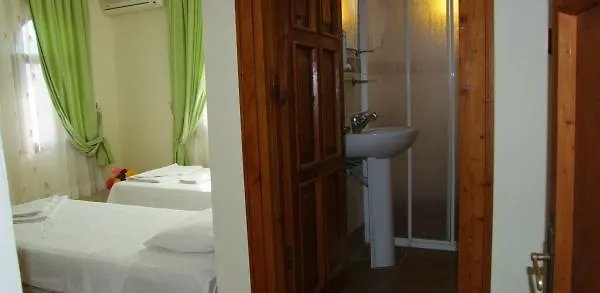 Besik Ξενοδοχείο 3*